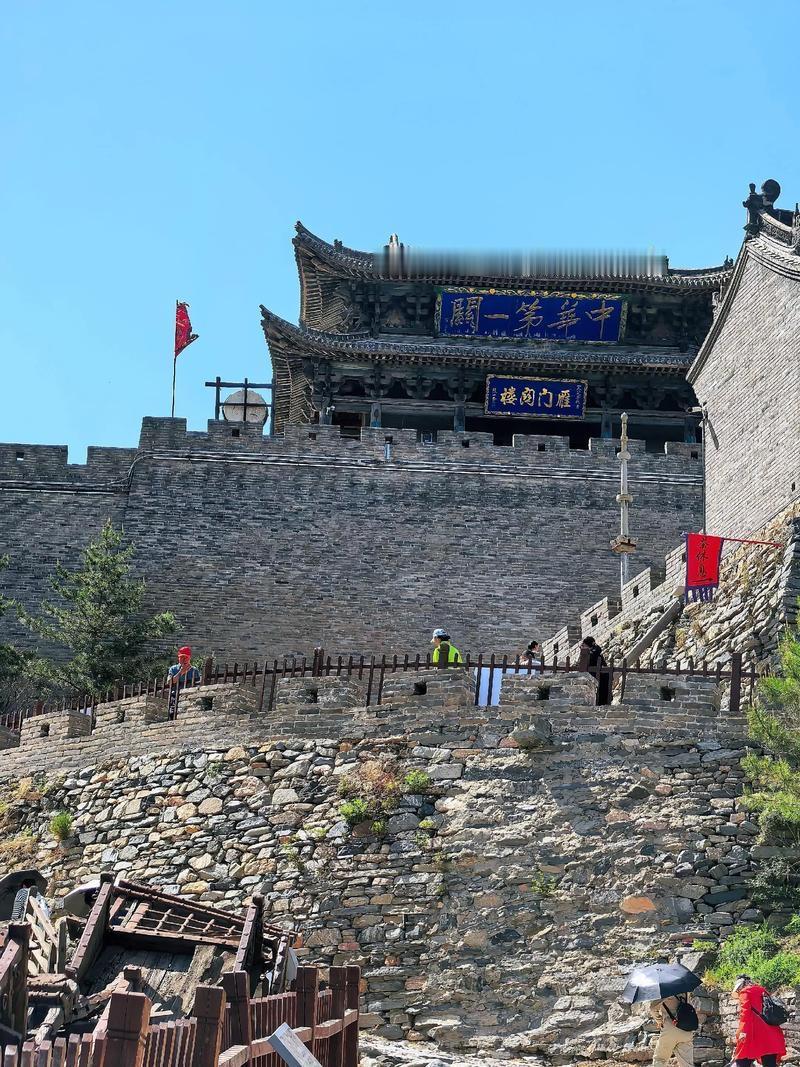 地理枢纽价值
它扼守恒山山脉最狭窄的通行孔道，是漠北游牧势力南下的必经之路，外护
