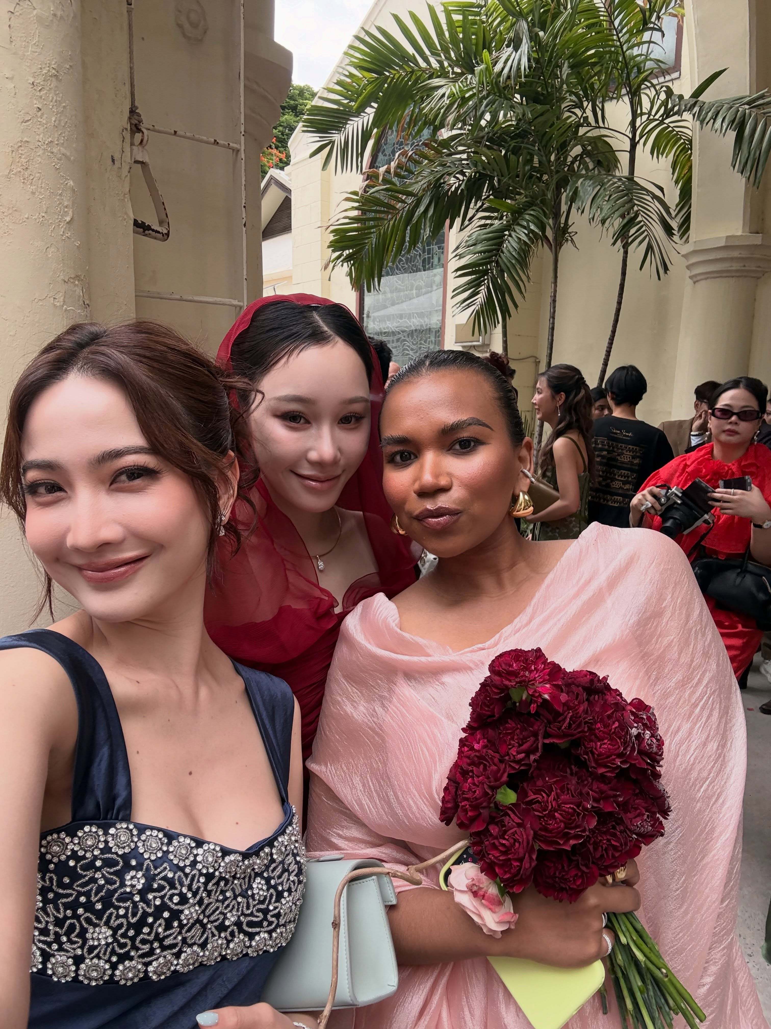 TaewNatapohnTaew Natapohn｜IG更新✨参加友人的婚礼💒