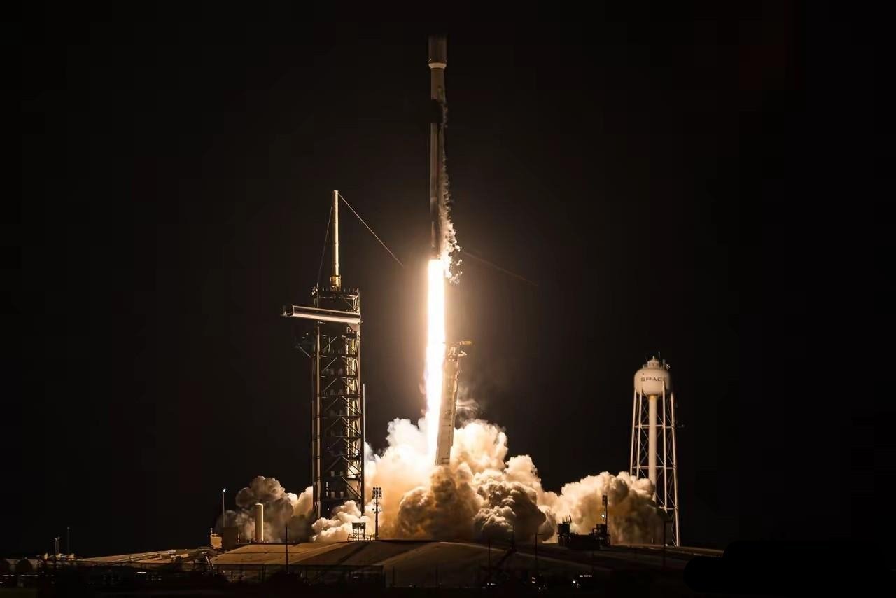 商业航天|箭体结构核心，火箭贮箱4龙头（收藏版）火箭贮箱占箭体干重约60%，材料