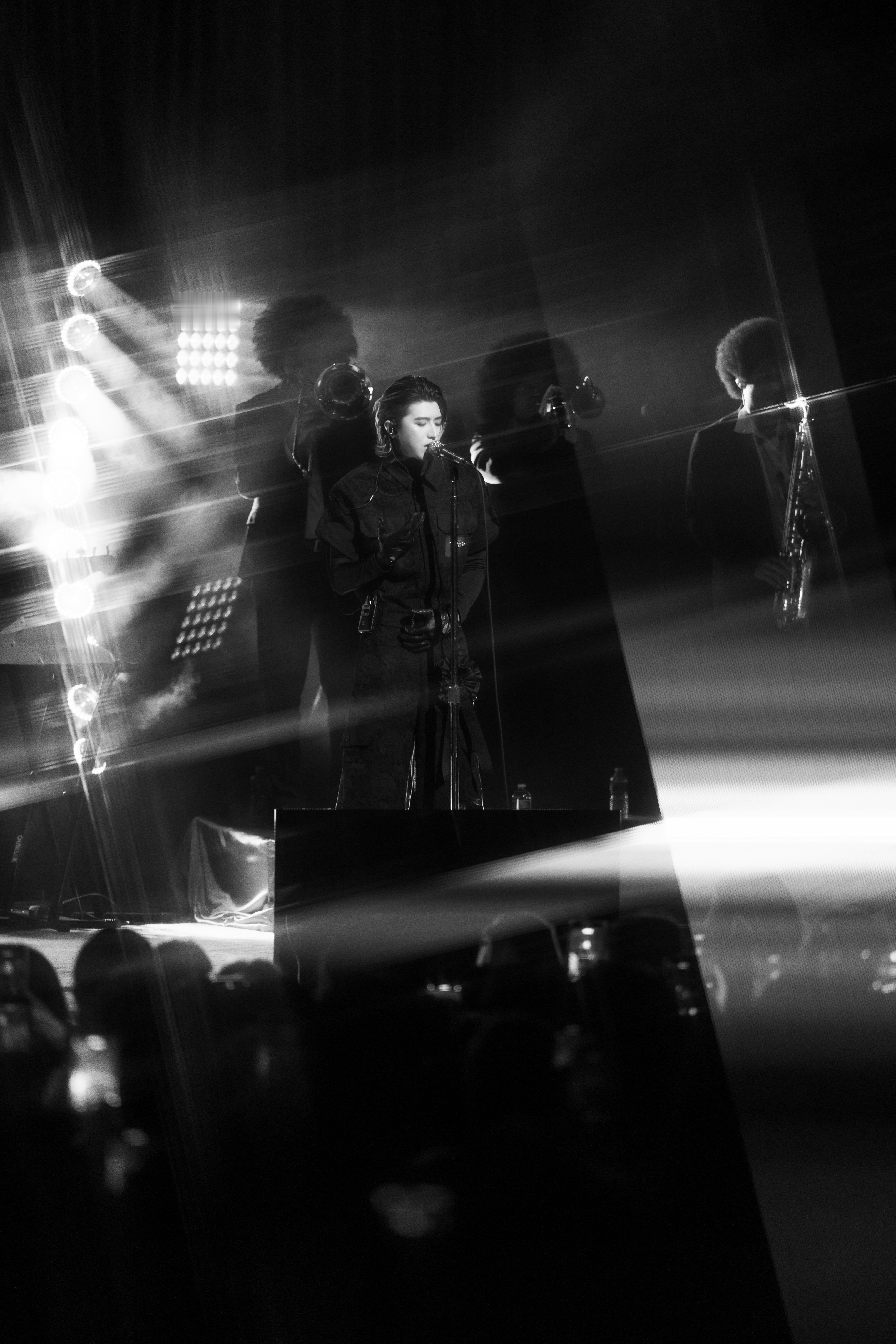 蔡徐坤2026个人全球巡演伦敦站舞台图集，带来Simone Rocha 2026