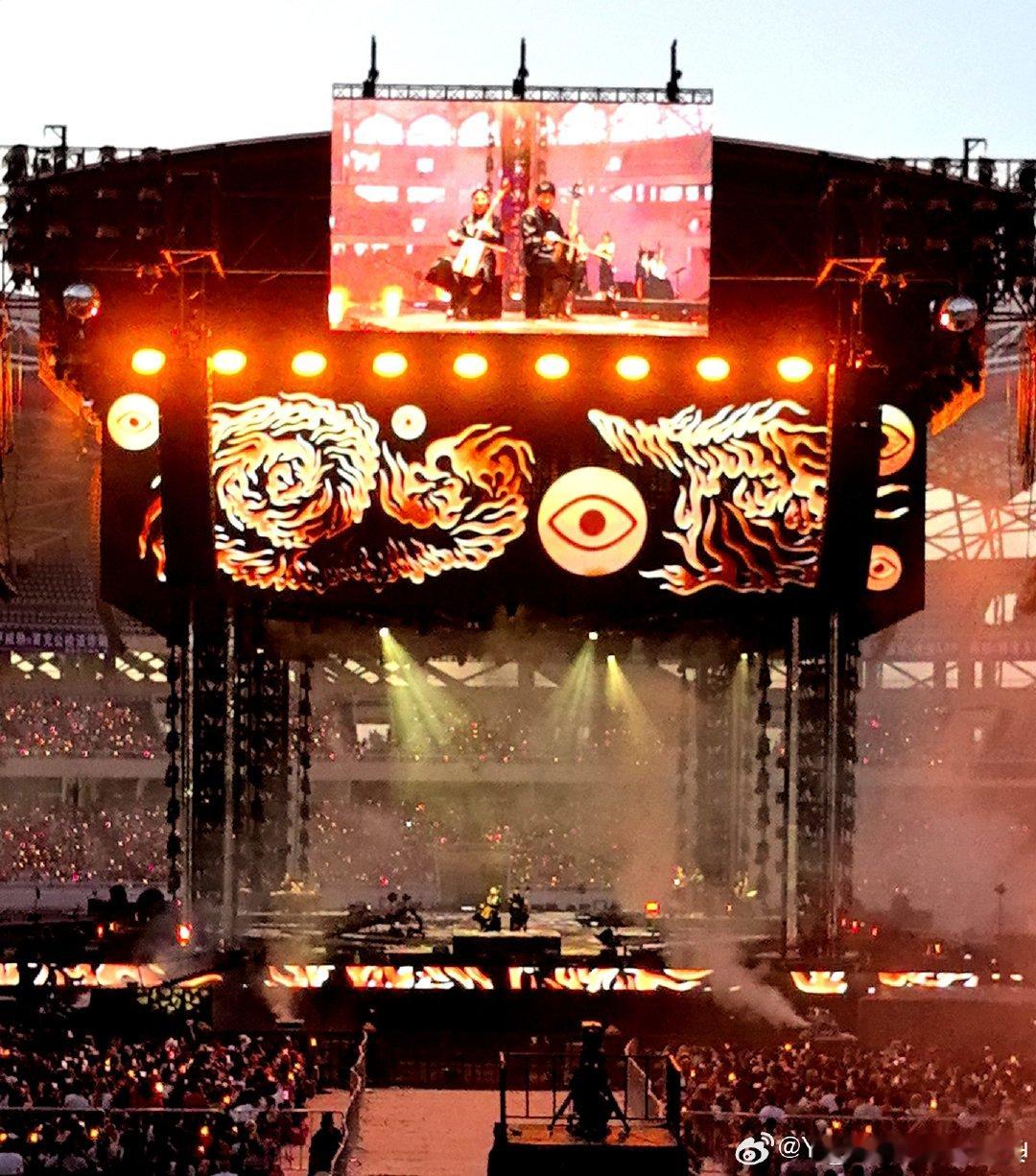 #华晨宇说不要再说我写的歌很难了#演唱会有好多改编的歌曲，有国风改编和电子改编的