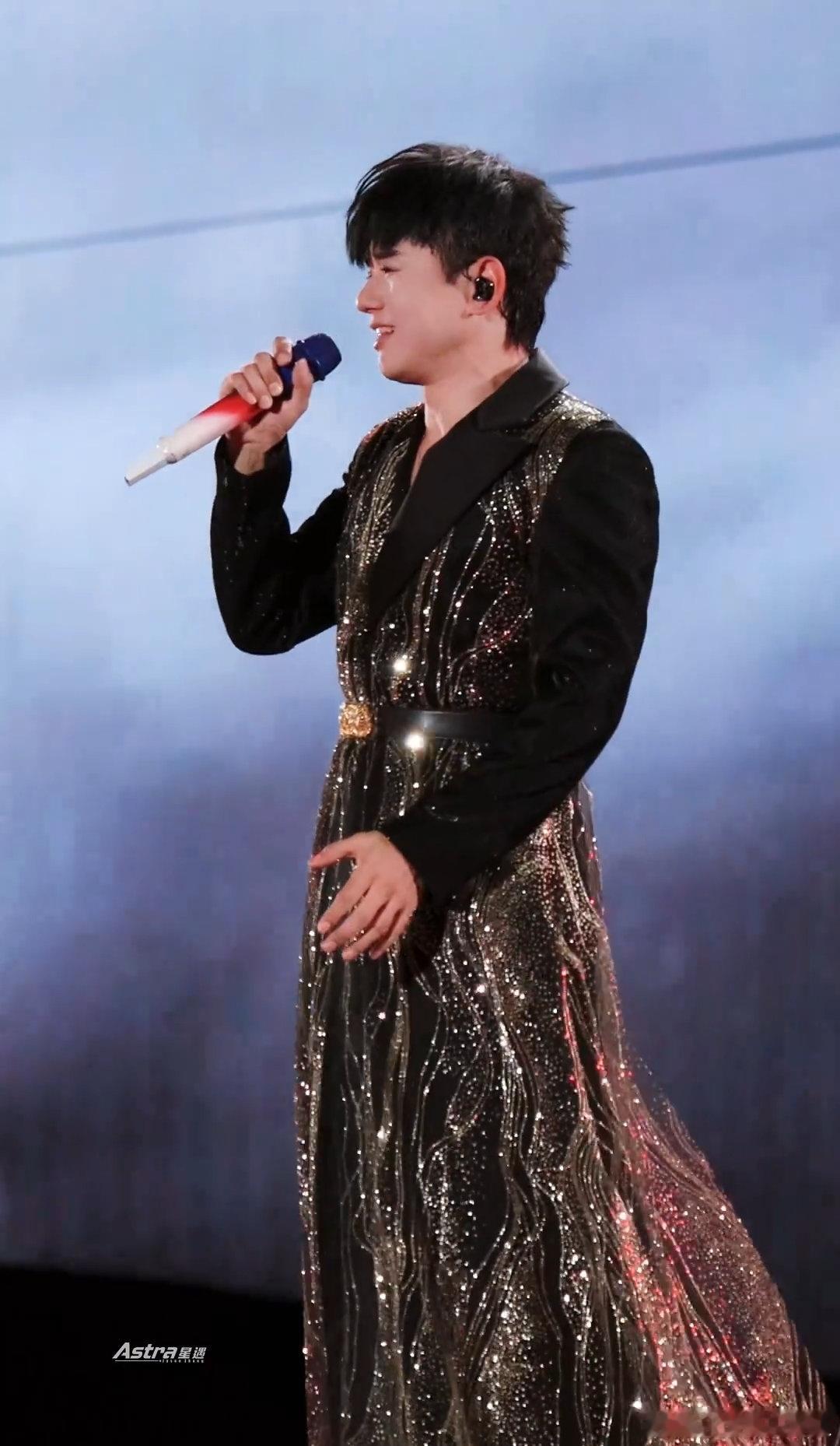 张杰的蜀道听上去不难 名场面！高音通透穿透力拉满，未LIVE现场稳到和CD无差?