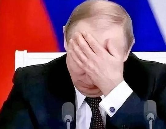 普京现在应该百感交集，他可能没料到，十年前卖给东方大国的S400防空系统，如今在