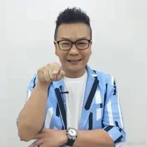 知名主持人沈玉琳确诊白血病！他发文详述发病到确诊过程，还说“老婆救了我一命”。两