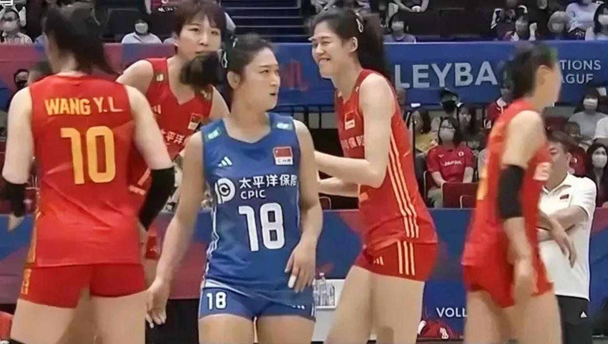 瞠目结舌，中国女排单场失误27次

中国女排3:1战胜荷兰队，四局的比分是27: