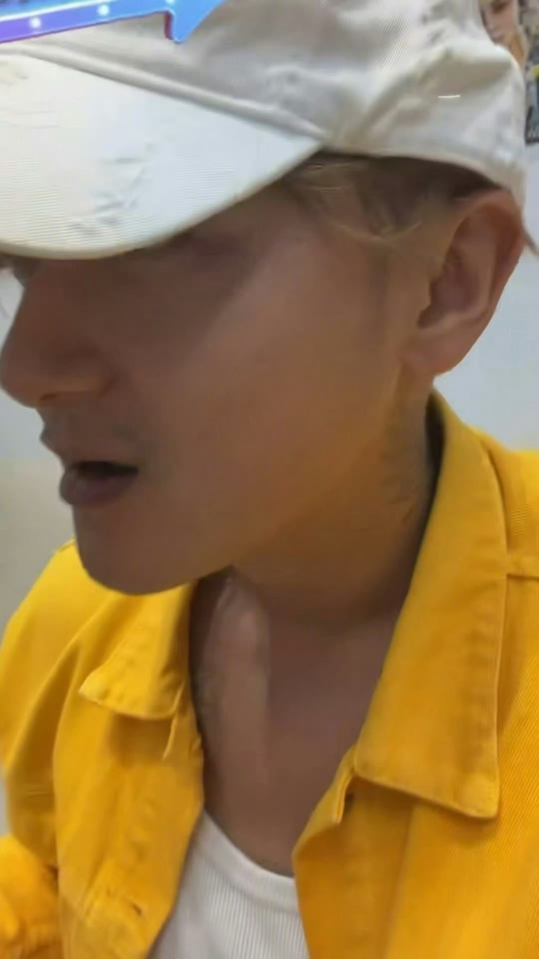 黄子韬咋了这是黄子诚现在都比你黄子韬还像黄子韬了 