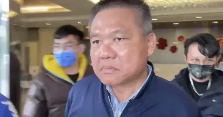 双方人员面色铁青，宣告厦金214事件第10次谈判破裂。国台办昨天再次强势发言，更