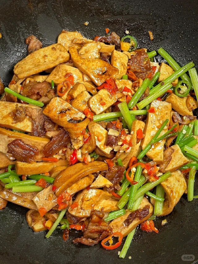 好吃是好吃，就是有点太费米饭了🤣