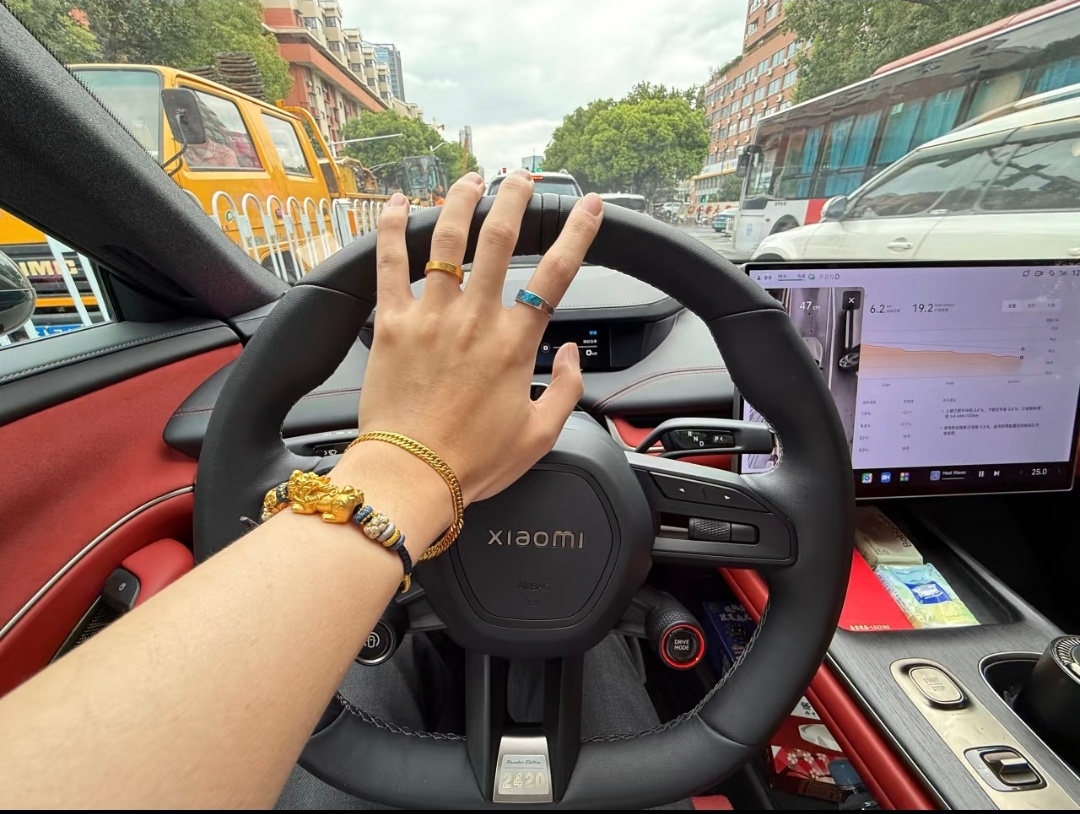 看到这个网友的晒照，就会懂得，为什么小米会如此成功。小米成功，最大的保障绝对是米