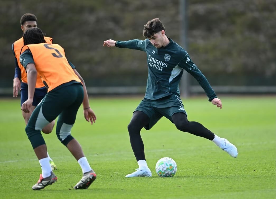 训练备战与布莱顿的比赛！布莱顿vs阿森纳 英超联赛 阿森纳