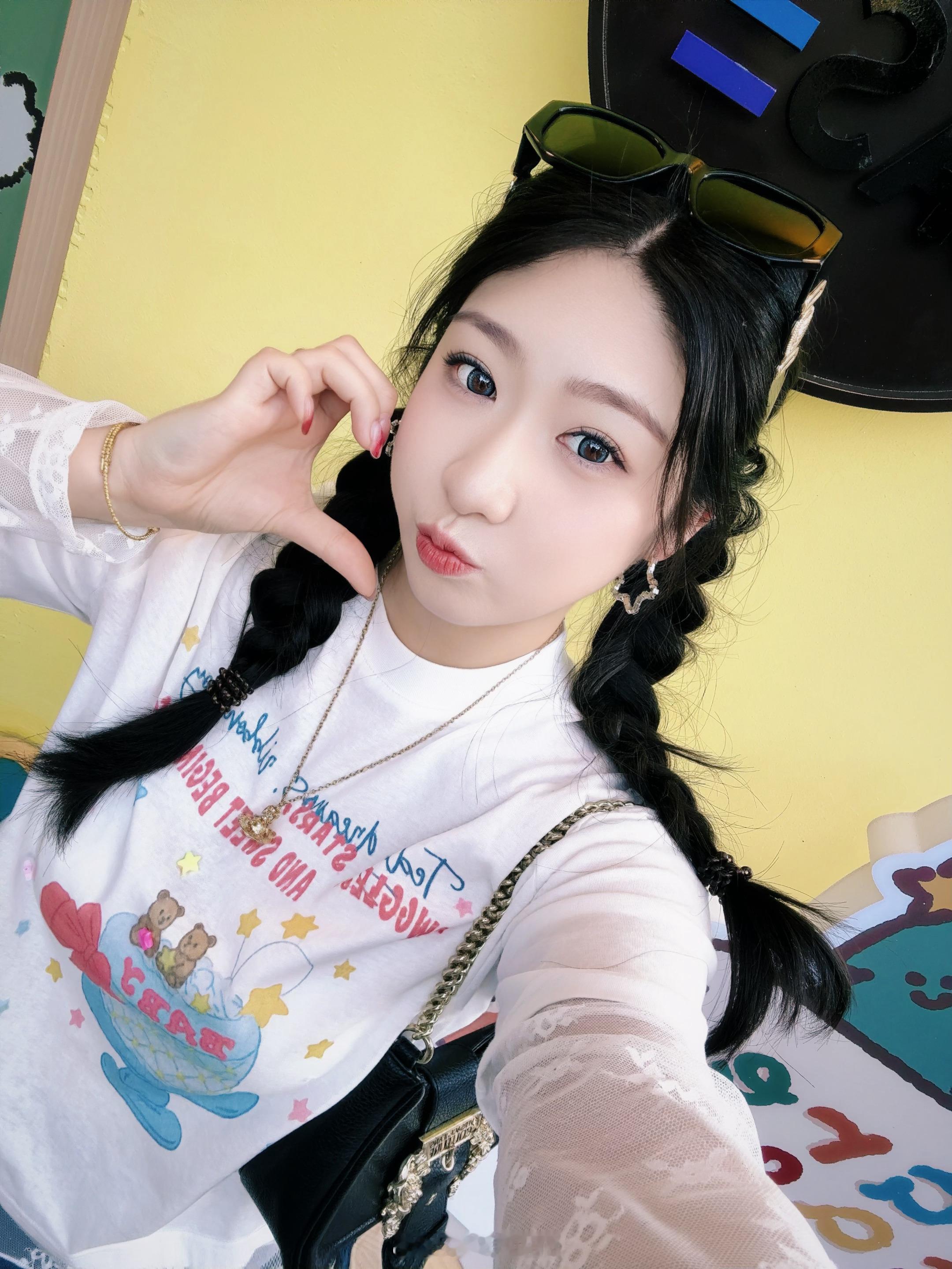 蔡徐坤BUV全球品牌代言人 🫧BUV小绿泥洗面奶 六一快乐！感谢&收到了爱的巨