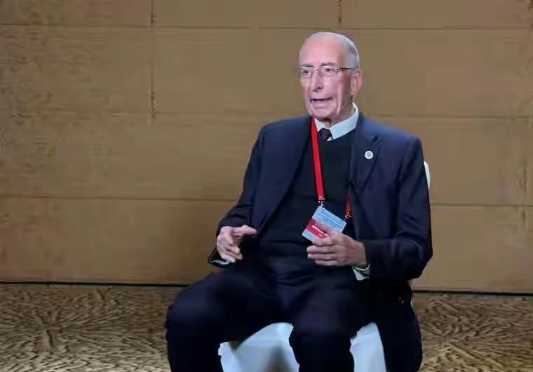 菲律宾这下尴尬了！国际海洋法法庭：“法庭未参与南海仲裁案”！
这下可好，菲律宾和