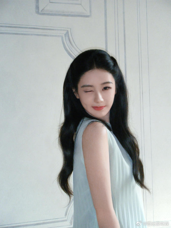 1. 杨紫确认出演《女君和熹》，这是央视牵头打造的历史正剧，和普通古偶不一样。剧