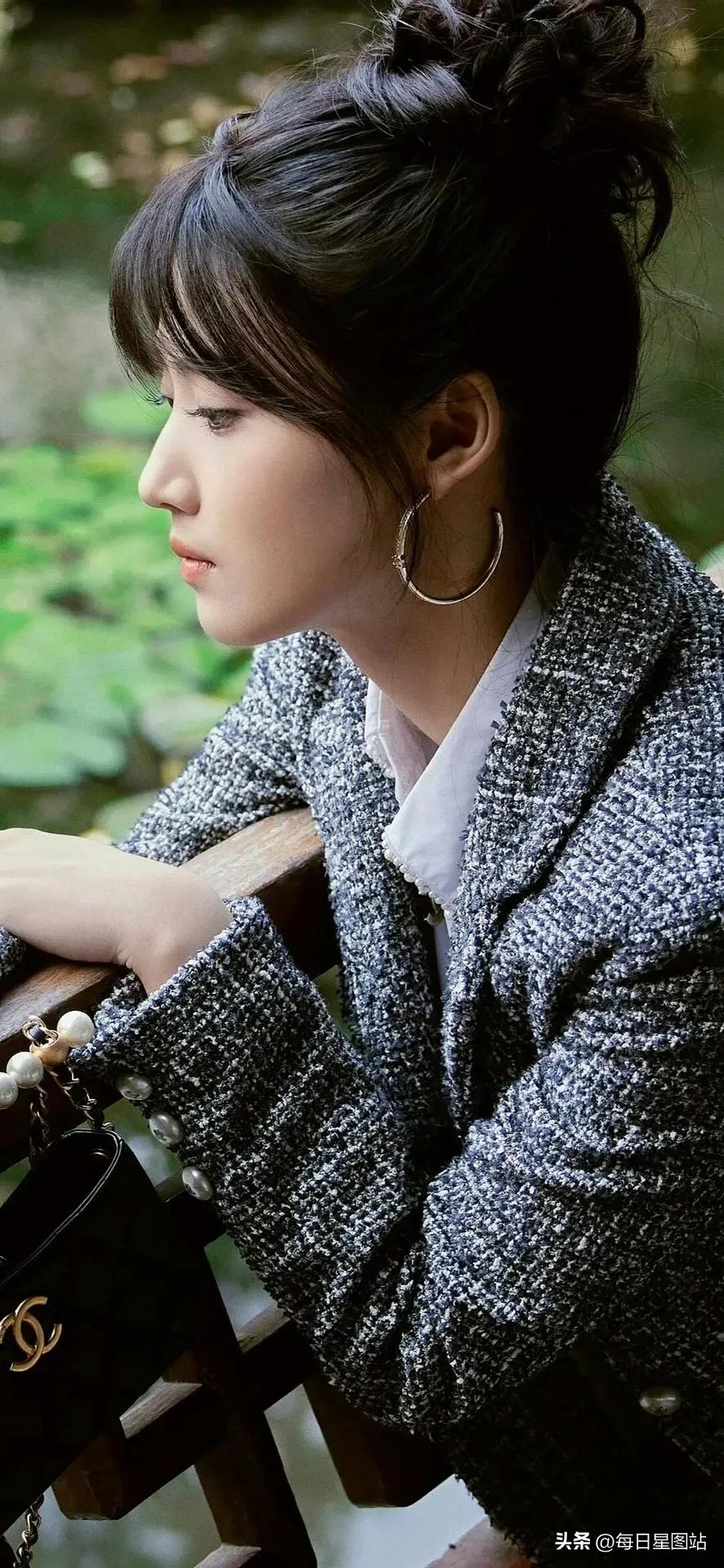 卢昱晓高清写真鉴赏