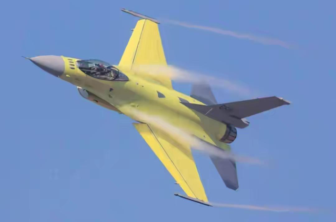 美国不听中国劝阻售台武器，台欠下巨债，将来统一台湾后谁还？
 
在美国向台湾兜售