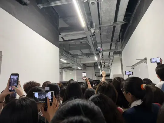 朱一龙吴磊倪妮的粉丝们你们太挤了啊啊啊啊