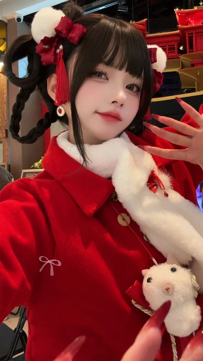 摄影说圣诞拍点喜庆的衣服，这套行不行？