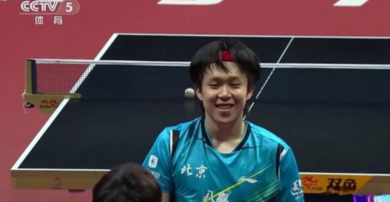 11月20日讯 全运会乒乓球男团决赛，北京3-1上海，获得冠军。本场比赛第四盘，