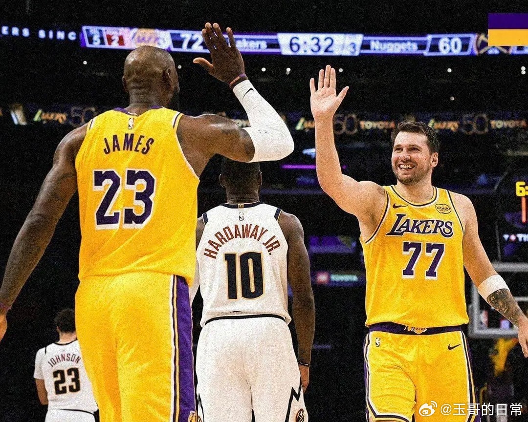 湖人战胜掘金 湖人主场迎战卫冕冠军掘金，常规时间最后时刻里夫斯补篮绝平，加时赛东