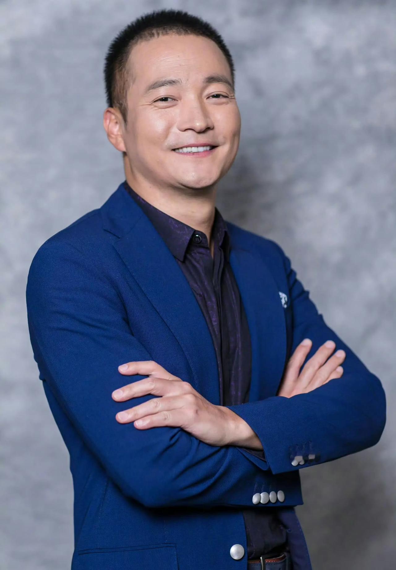 这瓜吃得我三观震碎！喻恩泰离婚案居然惊天反转，全网骂他“冷血渣男”，结果实锤是妻