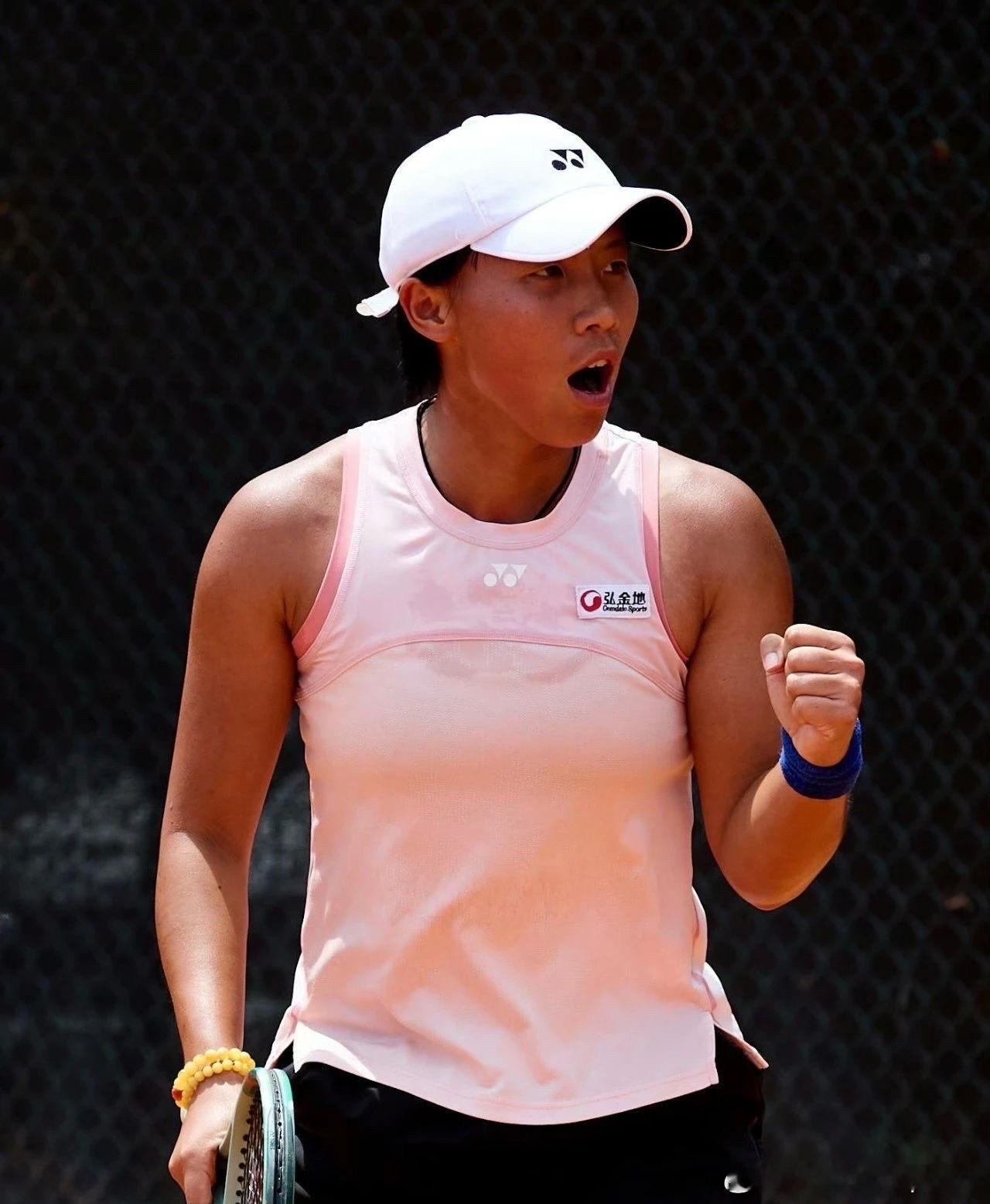 🥈🇫🇷W75女双决赛🇨🇳李宗钰/李羽芸4-6/6-3/5-10 🇫?