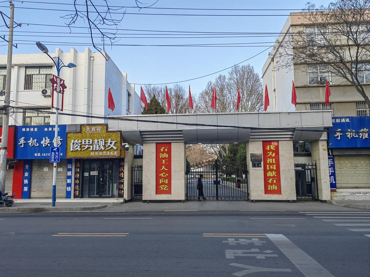 用通俗易懂的话来说，企业文化就是一个企业为什么存在，这是企业的使命；是企业期望变