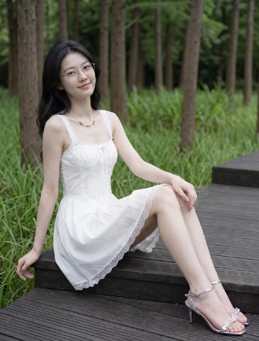 其实，我还是觉得咱们中国女人漂亮。美丽，温柔，还能保持美颜很久，即使老了，也很美