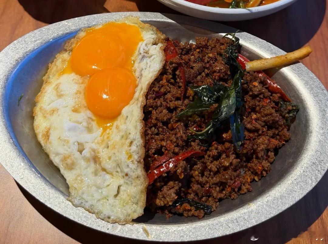 我的胃跟着我就是来享福的🍱🍝🥘🌮🫕🥗🍛🦪吃好每一顿饭，马上就是周