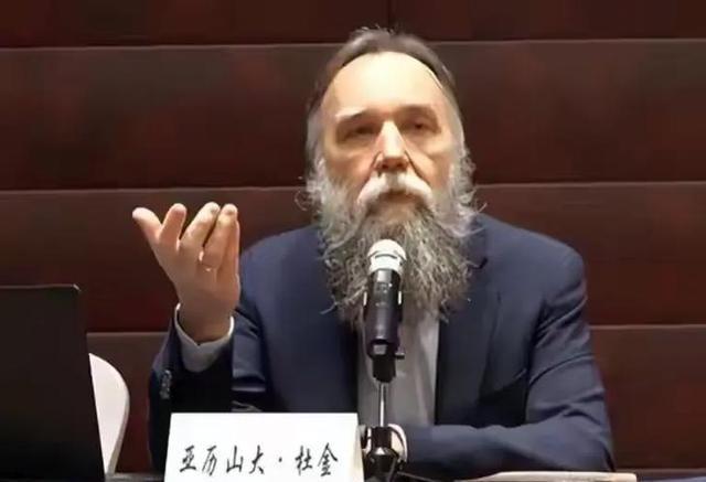普京专属“国师”曾发出警告：下一场大战不会在中国，还是在俄罗斯！俄乌冲突发展到现