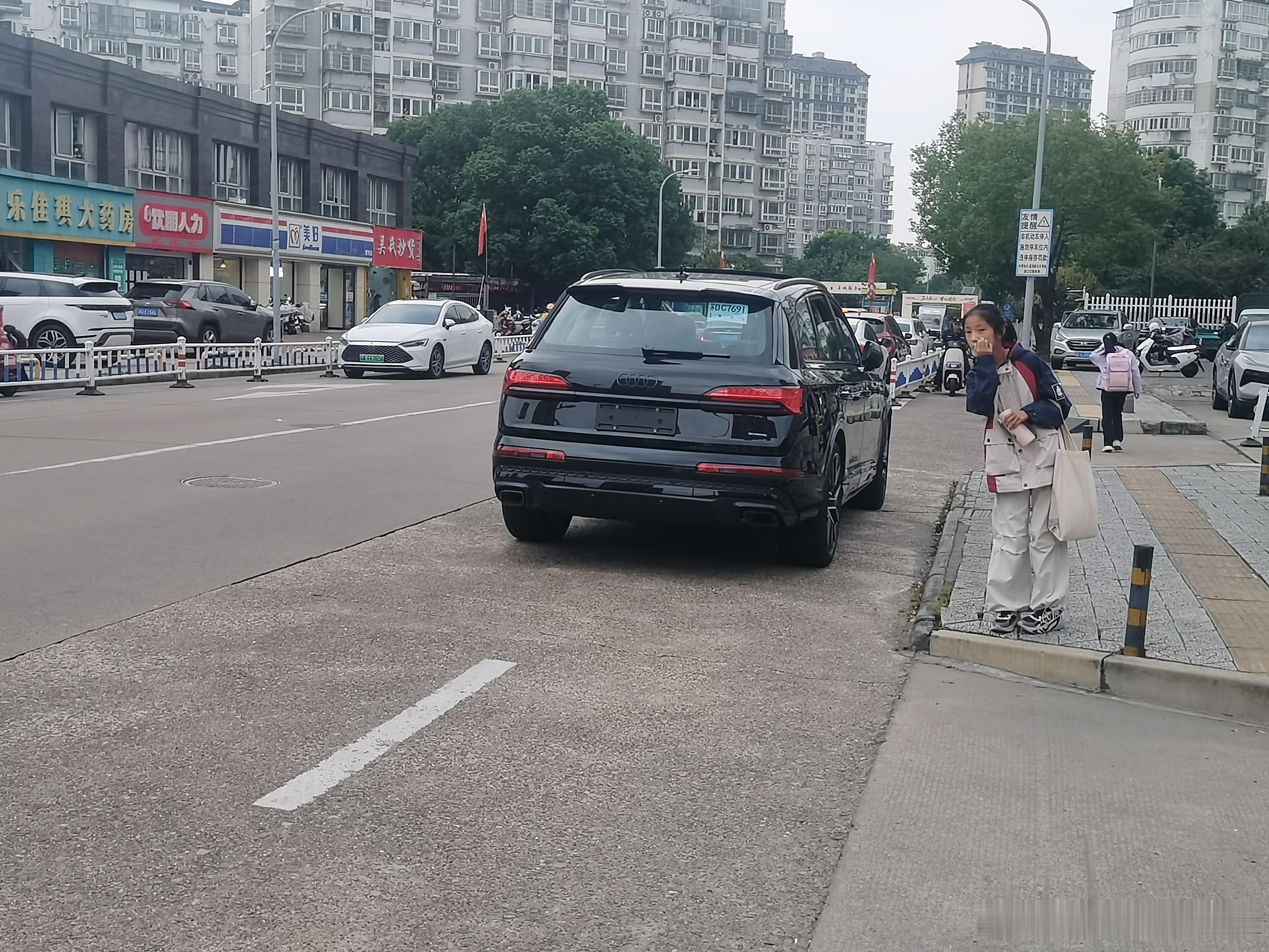 这是q7吗？我以为是q5常州奥迪q7 ​​​