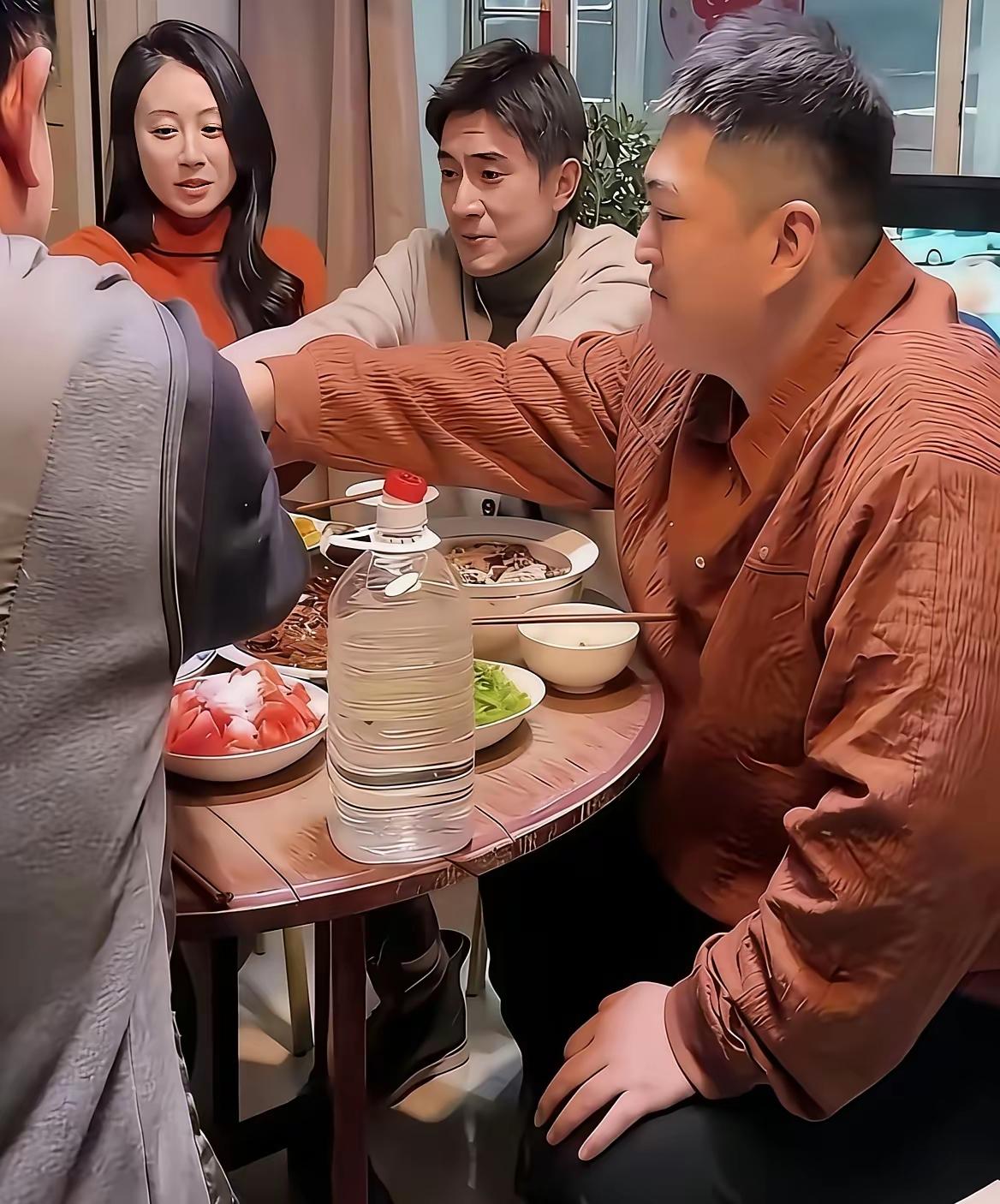 烧刀子，糖拌柿子，拍黄瓜，鸡瓜子…农家乐的雅间，合适的才是最好的，点赞真情实意赵