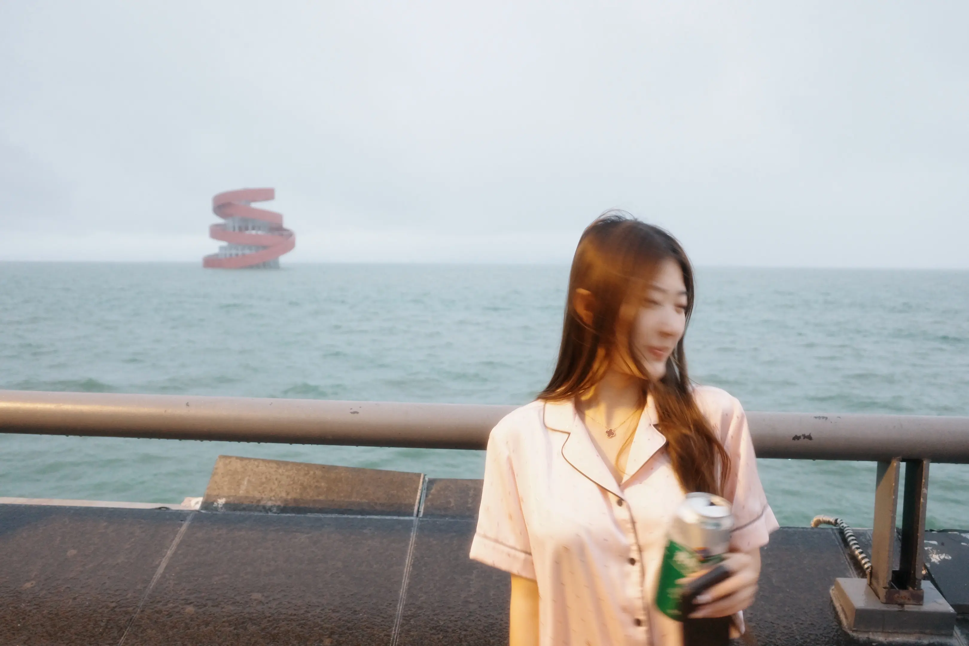 豆包 给我生成一个永远不会离开的人