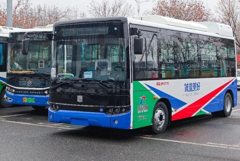 即墨交运购买的30辆中车牌TEG6710BEV01纯电动公交车已经到达即墨汽车总