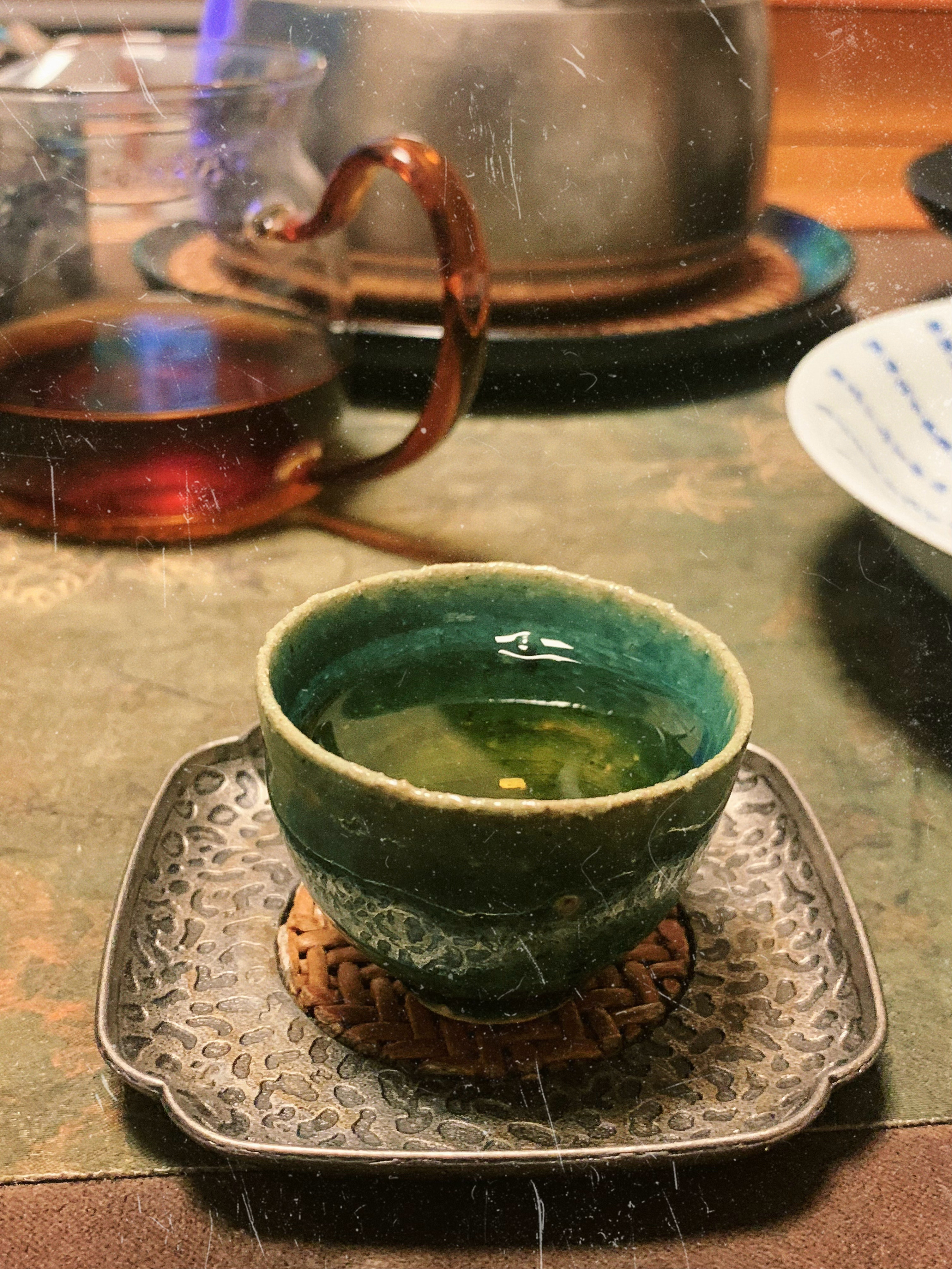 约会在星期二晚上翠绿色的小杯很得我心 