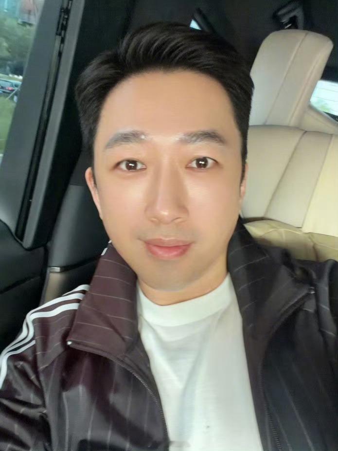 于正相信黄沙掩盖不了珍珠的 于正也不舒服于正说经得起风浪才能看到彩虹