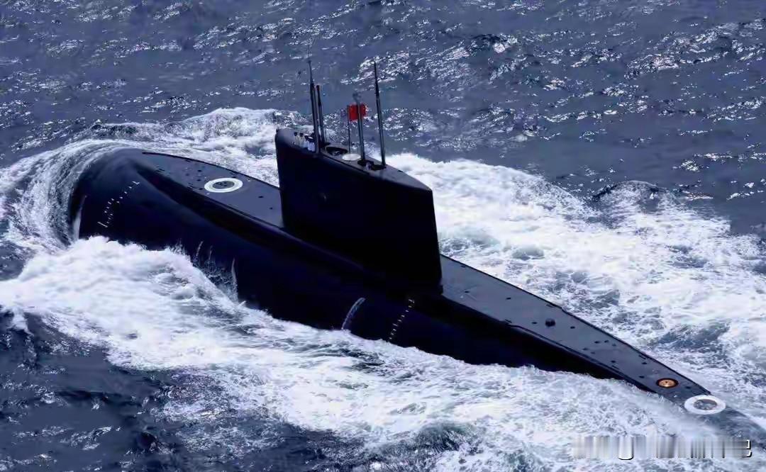 他们为什么嘴这么硬!
“没有什么让我担心的，他们在那开展海军演习已经有20年”，