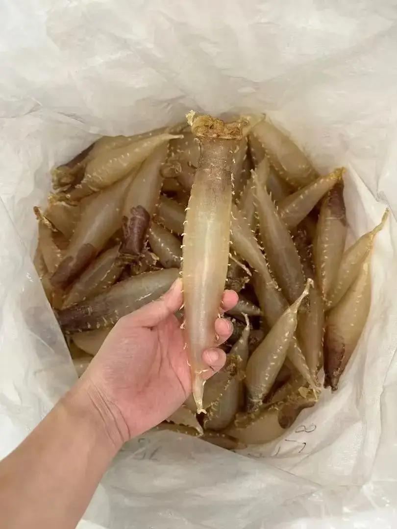 网友:
姨妈给我妈寄了一箱这个东东，我妈不知这是啥，特意发视频来问我，说实话！我