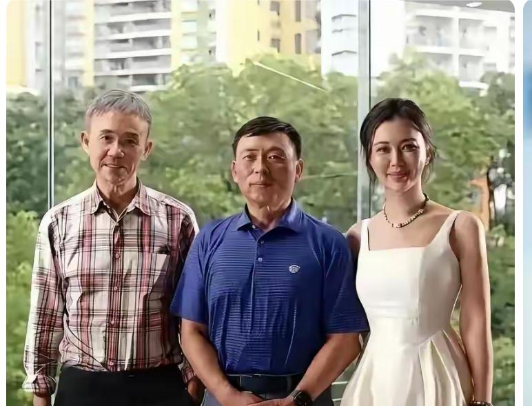 田朴珺一开始她目标是冯仑，而冯仑很狡猾，他说，田朴珺不是他喜欢类型，就把田朴珺介