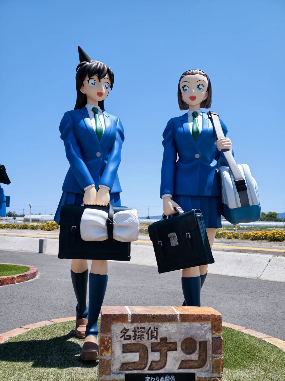在日本遇见几个眼熟的女高中生