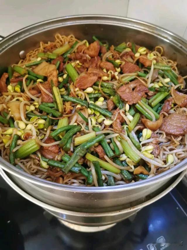 我一个南方人，全家人不吃馒头，面条，无聊刷抖音平台，看好多友友们做蒸面，心血来潮