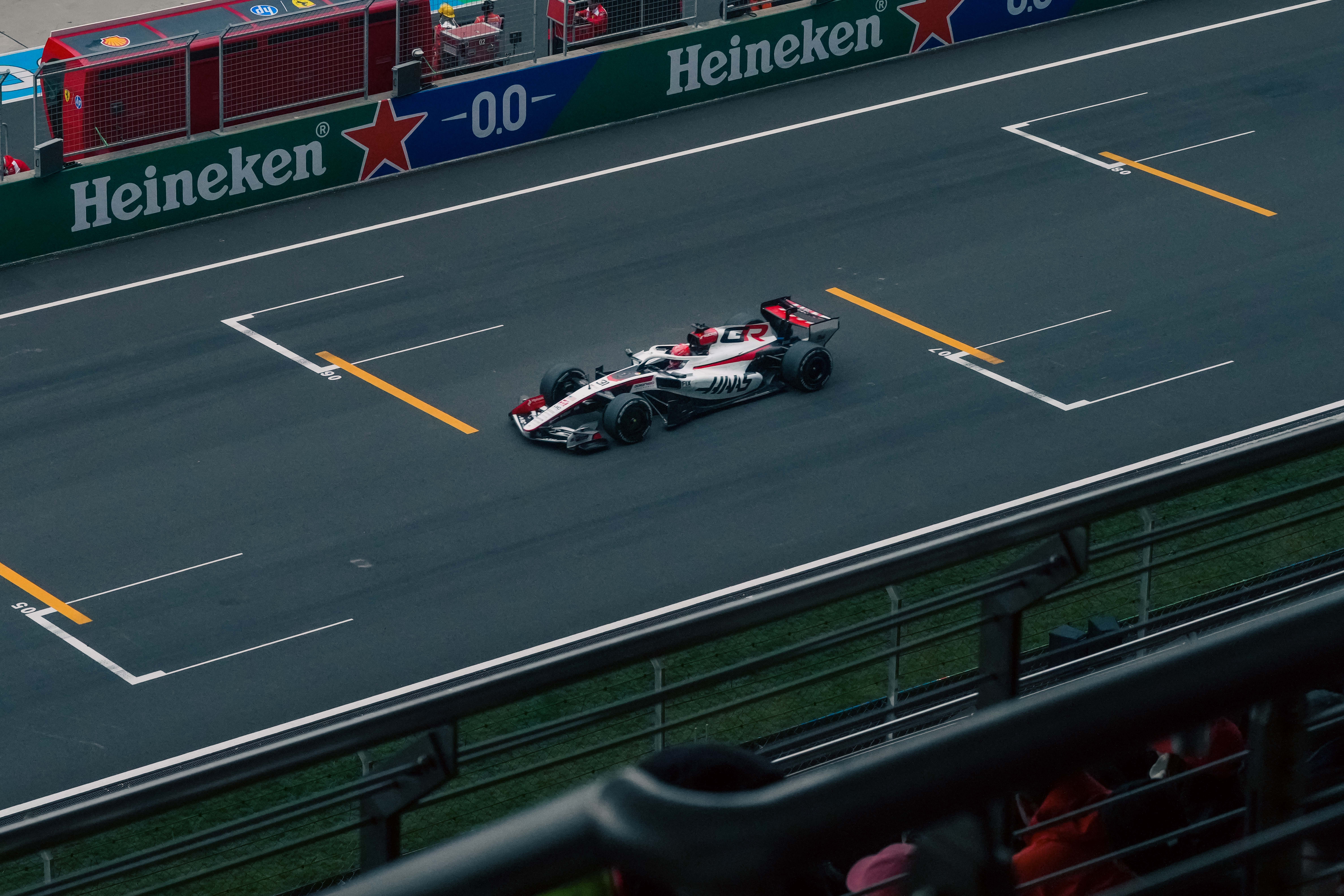 魏建军现身F1看到魏总和FIA高层的合照了，长城未来会不会与F1建立更深层次合作