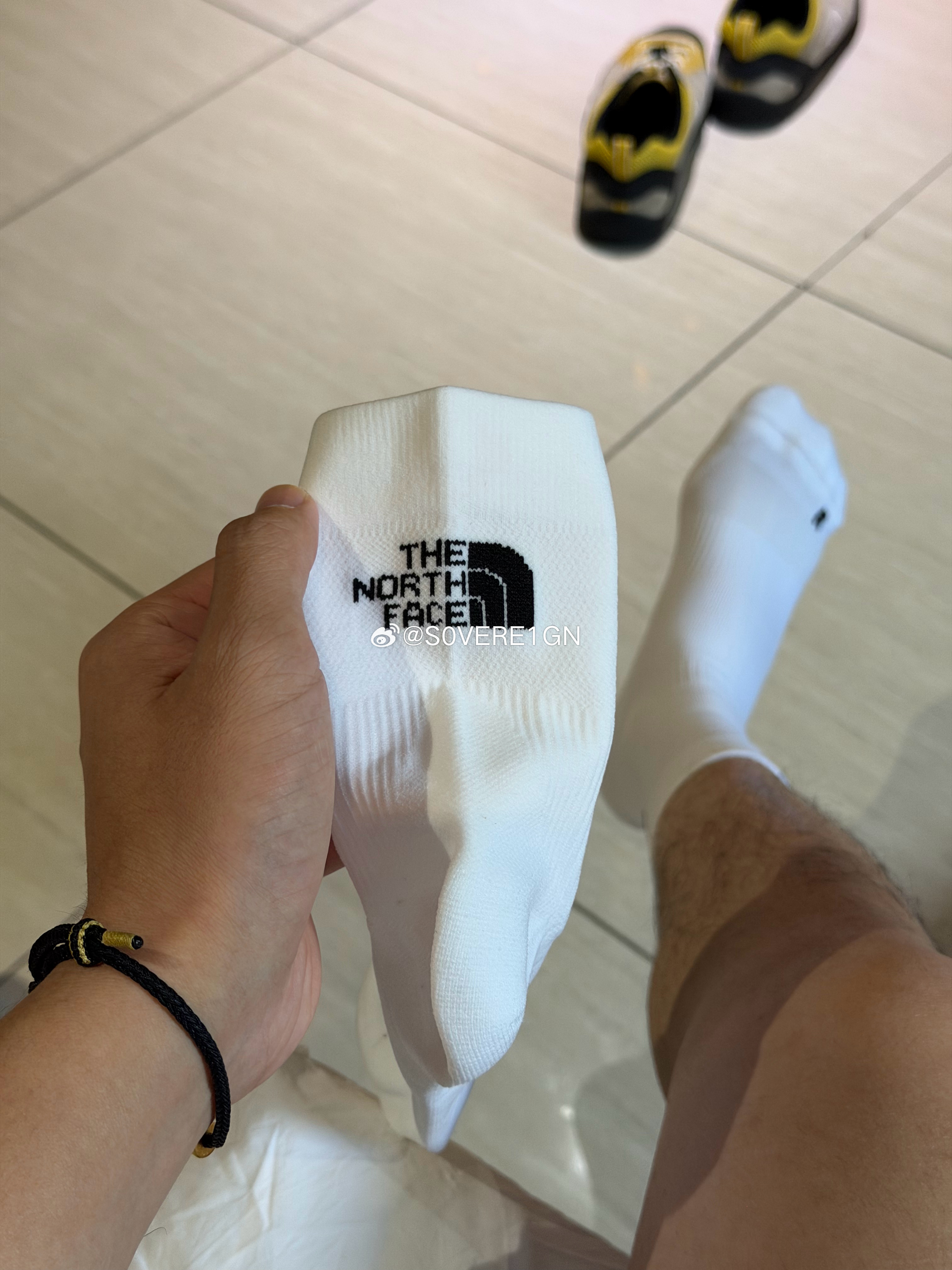 只带了一双袜子没袜子换了 买了新袜子🧦 韩国·Seoul korea