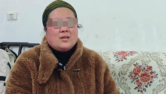 “不严惩不足以平民愤！”陕西，一女教师晚步行回家，先被一名教师刘某开车撞倒在路上