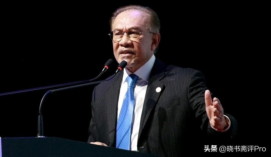 第一个谴责美国和以色列的国家出席了！2月28日，马来西亚总理安瓦尔发表声明称，以