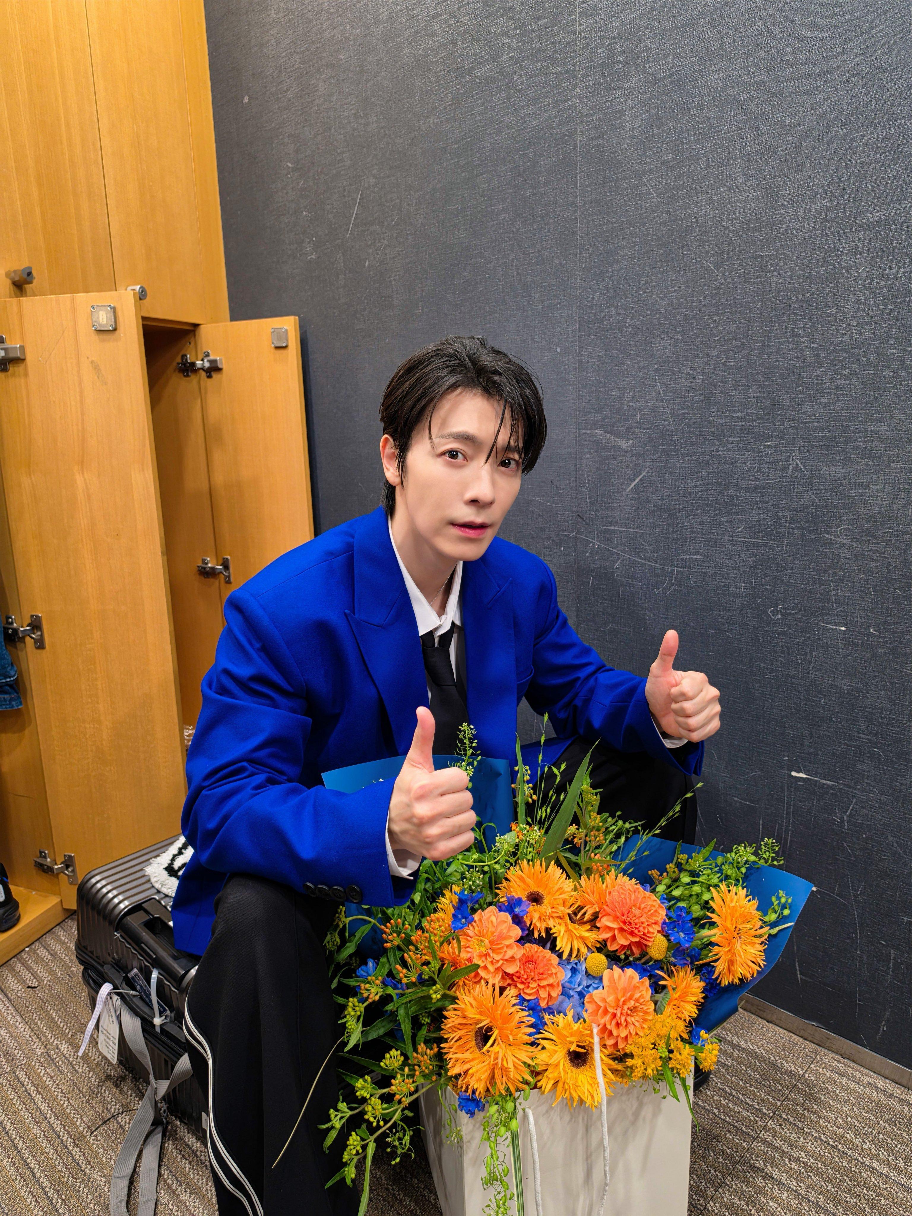 “CB百蓝_。260423 D&E official更新李东海 相关：[📸]2