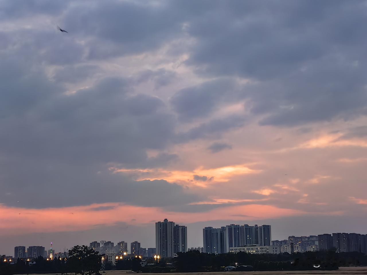 只要企业不履行主体责任，哪怕将全省负责安全官员撤换追责，都难以从根本上筑牢安全根