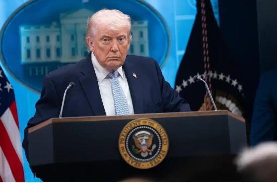 全网炸翻了！
 
这次联合国是动真格的，没有丝毫含糊，直接让秘书长发言人迪雅里克