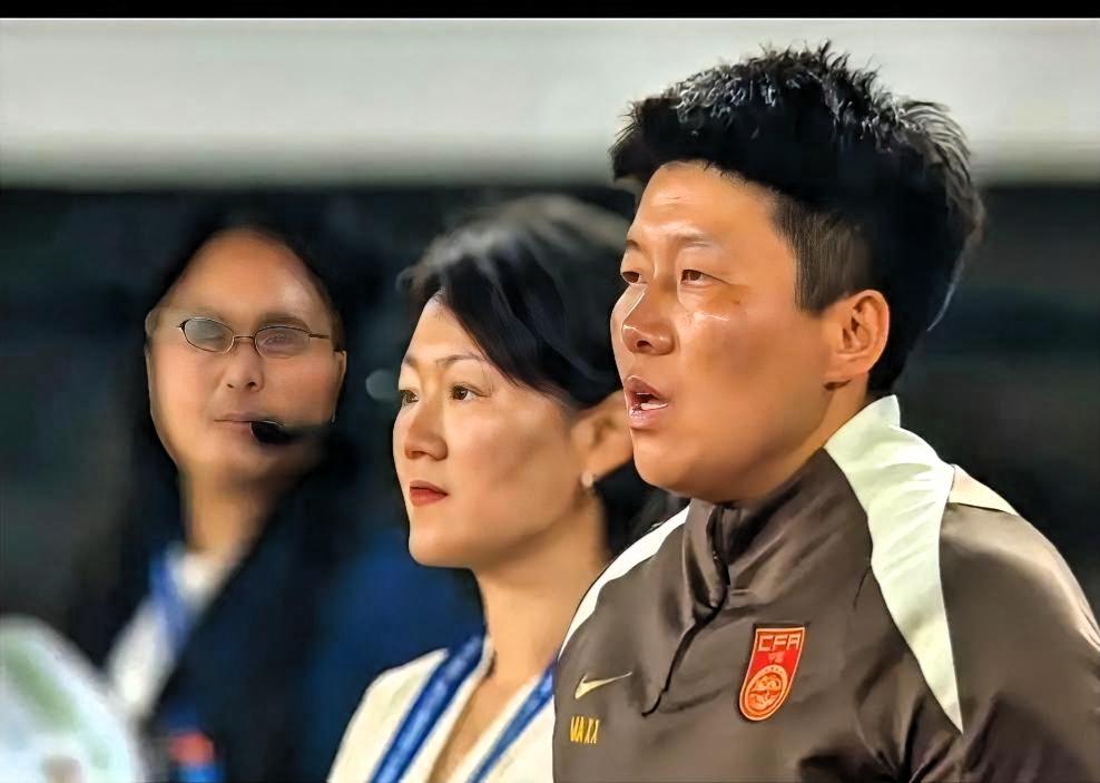 我国四位“亚洲足球小姐”婚姻状况

孙雯，今年53岁，1999年亚洲足球小姐，目