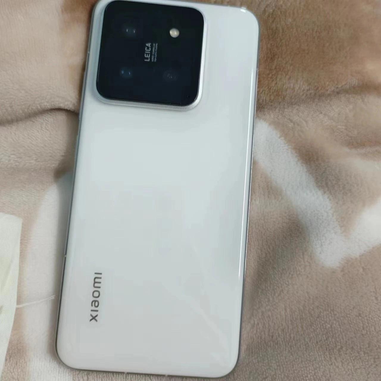肠子都悔青一半了
老哥们听劝，选手机一定不要犯迷糊
Xiaomi 14使劲用了一