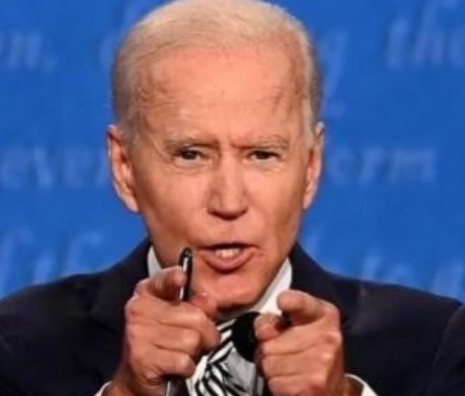 特朗普正在带着美国走入深渊！时至今日拜登的一句话似乎彻底成为了现实，如果继续让特